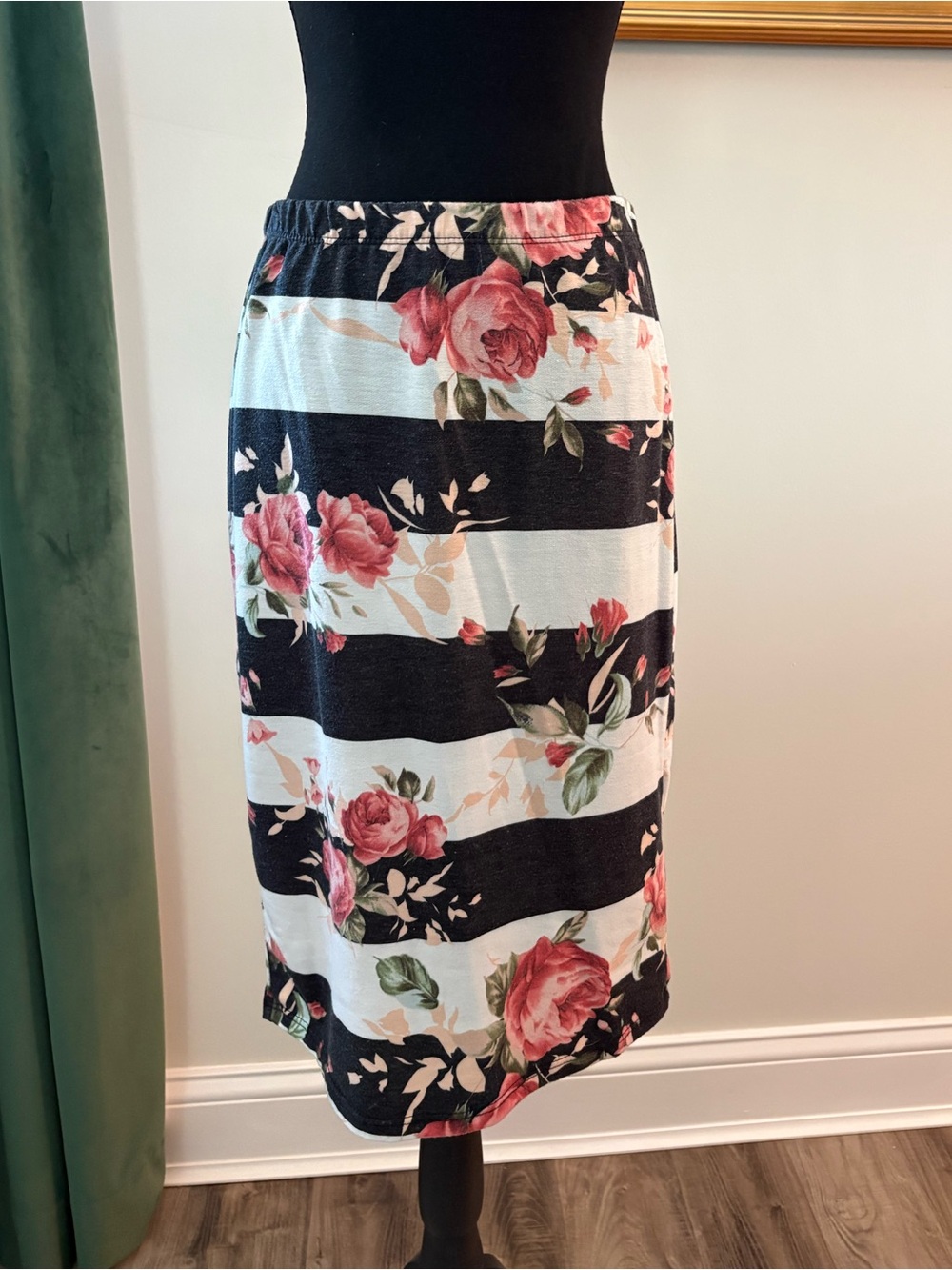 Acting Pro Black and White Striped Midi Skirt with Pink Rose Print